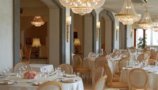 фото отеля Gran Hotel Helio Cabala