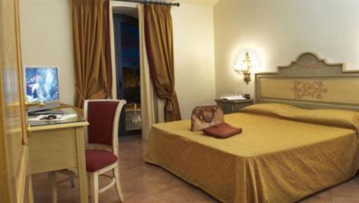 фото отеля Gran Hotel Helio Cabala