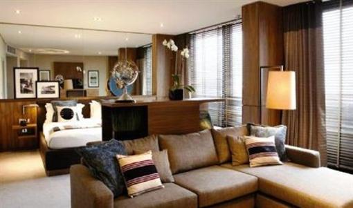 фото отеля Aviator Hotel