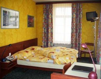 фото отеля Falken Pub & Motel