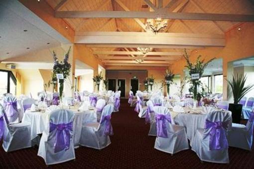 фото отеля Langdon Hills Golf & Country Club Bulphan