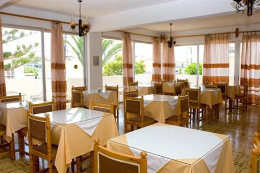 фото отеля Laura Hotel