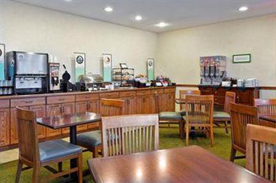 фото отеля Country Inn & Suites Peoria North