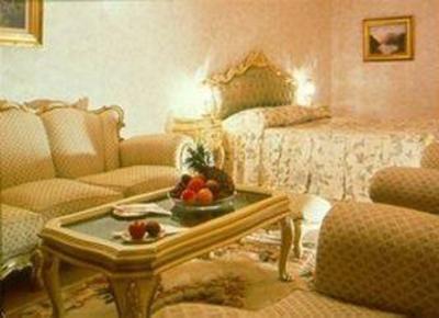 фото отеля Moose Lodge And Golf Resort