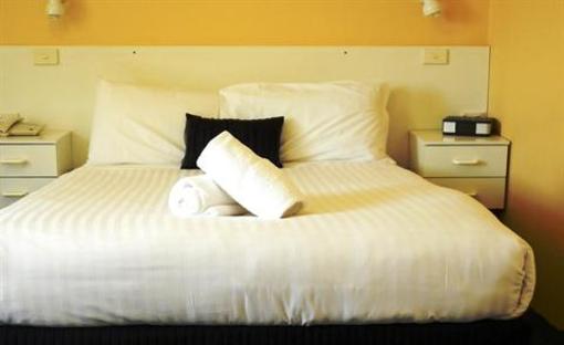фото отеля Eco Inn Warners Bay