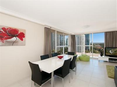 фото отеля Sunbird Beach Resort Gold Coast