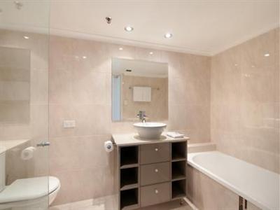 фото отеля Sunbird Beach Resort Gold Coast