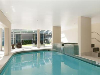 фото отеля Sunbird Beach Resort Gold Coast