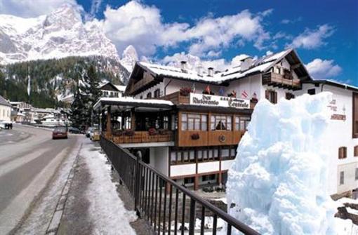 фото отеля Hotel Centrale San Martino Di Castrozza