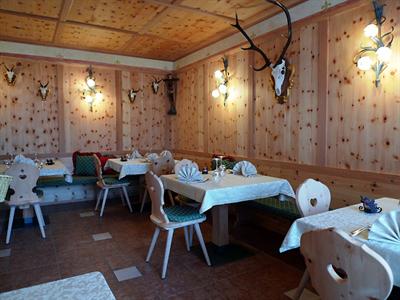 фото отеля Hotel Centrale San Martino Di Castrozza