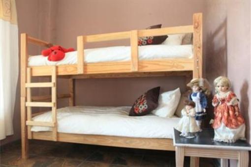 фото отеля Ibis Place Guest House