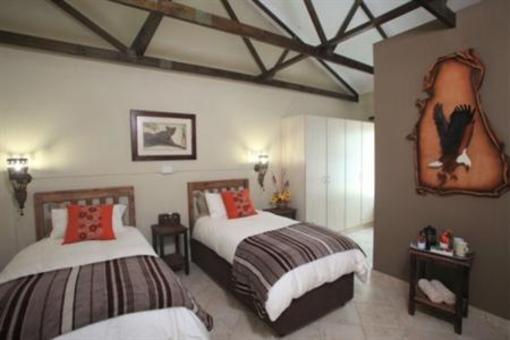 фото отеля Ibis Place Guest House