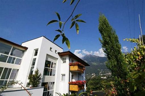 фото отеля Hotel Bellevue Tirolo