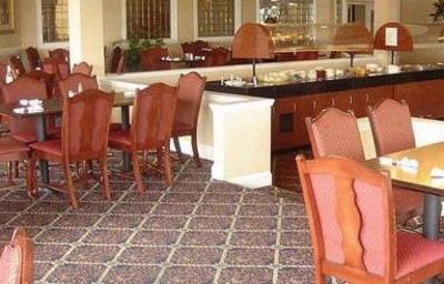 фото отеля Ramada Plaza Hotel Memphis Airport East