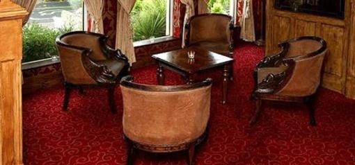 фото отеля Meadow Court Hotel