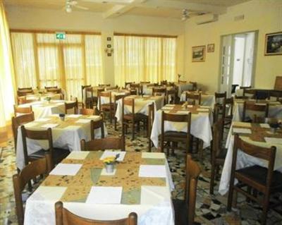 фото отеля Hotel Nives Rimini