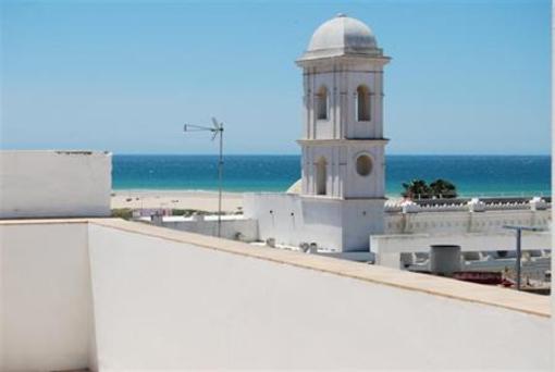 фото отеля Apartamentos O2 Conil