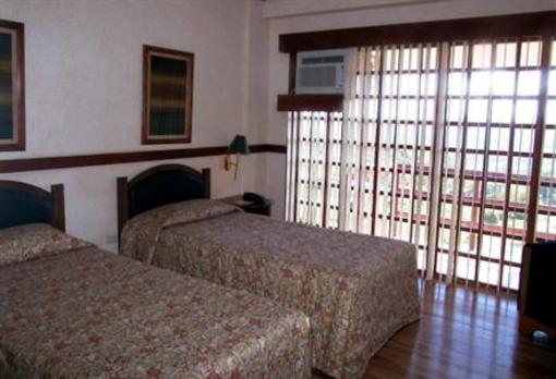 фото отеля Ridgeview Chalets