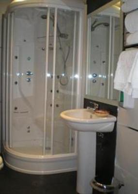 фото отеля Apartamentos Plaza Espana Deluxe Zaragoza
