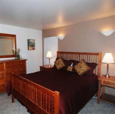 фото отеля Bear Hollow Apartments Park City