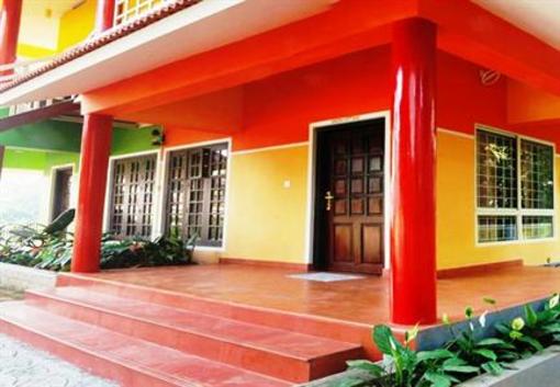 фото отеля Rainbow Holiday Home