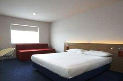 фото отеля Travelodge Holyhead Hotel