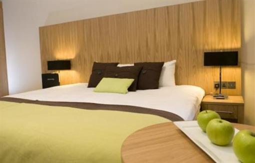 фото отеля Skeffington Arms Hotel