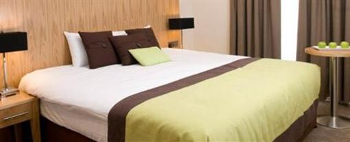 фото отеля Skeffington Arms Hotel