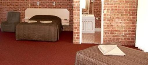 фото отеля Gloucester Country Lodge Motel