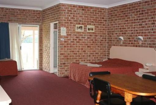 фото отеля Gloucester Country Lodge Motel
