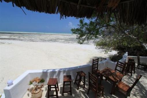 фото отеля Red Monkey Beach Lodge
