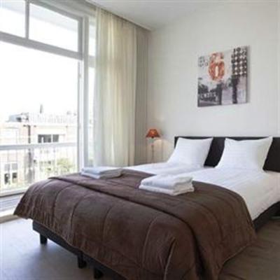 фото отеля Kees Apartment