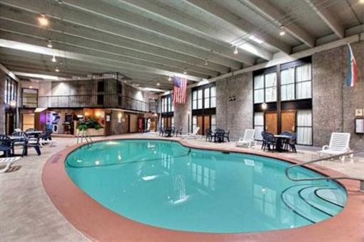 фото отеля Cliff Dweller Hotel on Lake Superior Tofte