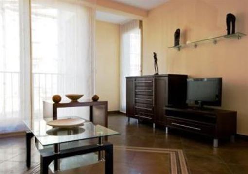 фото отеля Royal Plaza Apartments Krakow