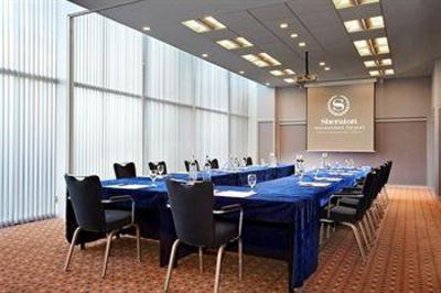 фото отеля Sheraton Amsterdam Airport Hotel and Conference Center