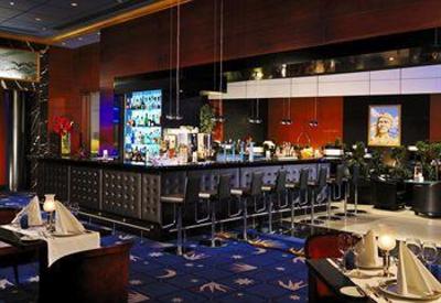 фото отеля Sheraton Amsterdam Airport Hotel and Conference Center
