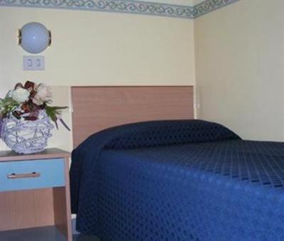 фото отеля Albergo Degli Amici Chieti