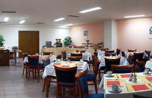 фото отеля Sree Murugan Hotel