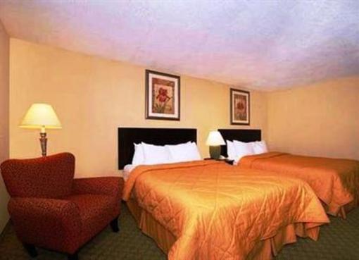 фото отеля Comfort Inn & Suites Wapakoneta