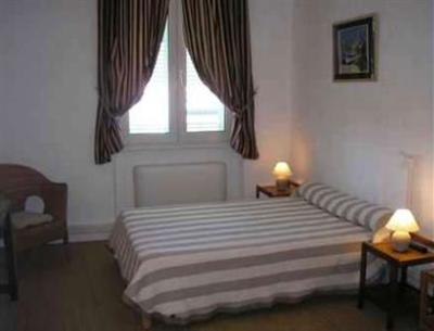 фото отеля Hotel Jaures