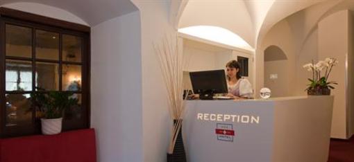 фото отеля Hotel-Restaurant Bellevue
