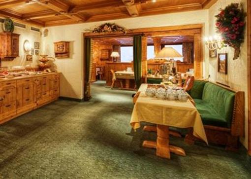 фото отеля Arlberghohe De Luxe Hotel St. Christoph am Arlberg