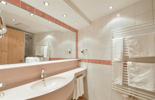 фото отеля Arlberghohe De Luxe Hotel St. Christoph am Arlberg