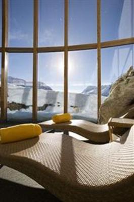 фото отеля Hotel Goldener Berg