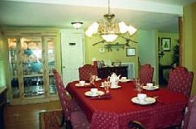фото отеля Pine Lodge Bed and Breakfast