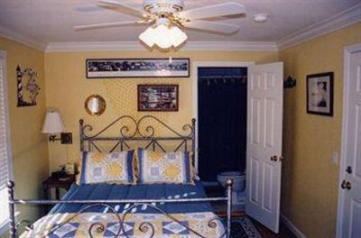 фото отеля Pine Lodge Bed and Breakfast