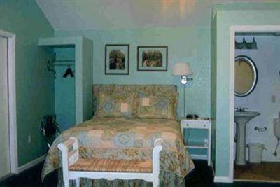 фото отеля Pine Lodge Bed and Breakfast