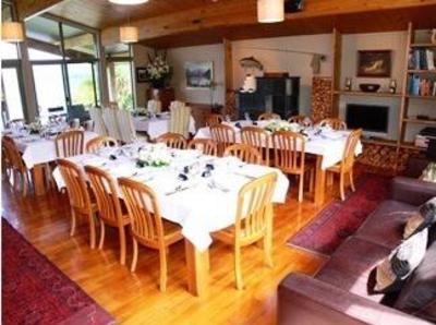 фото отеля Koura Lodge Rotorua