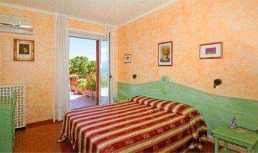 фото отеля Hotel Peschiera