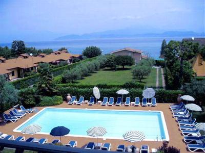 фото отеля Hotel Peschiera
